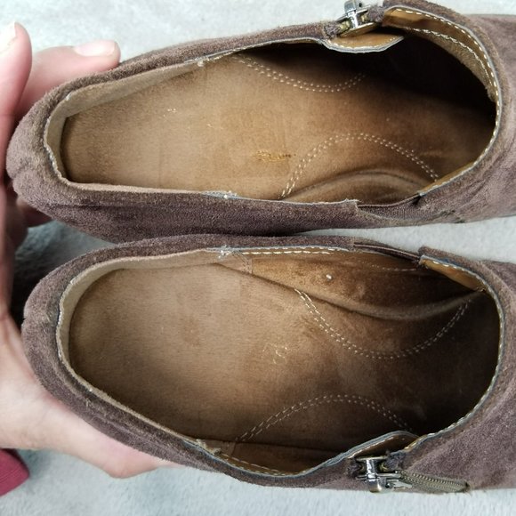 Aerosoles Shoes Womens Size 8 Brown Suede Side Zip Wedge - Picture 10 of 12